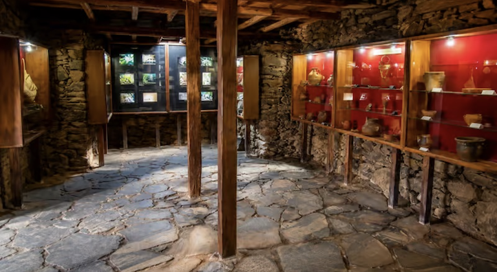 gallery grid image